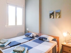 5 bedrooms, WiFi