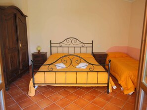 3 عدّة غرف نوم