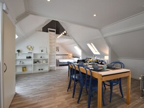Dining - Modern Holiday Home in Wolphaartsdijk with Private Garden (Wolphaartsdijk)