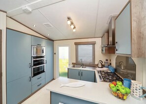 Oven - 2 bedroom accommodation in Penzance (Penzance)