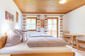 2 bedrooms, free WiFi