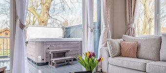 2 bedroom accommodation in Skirlaugh, Nr Hull