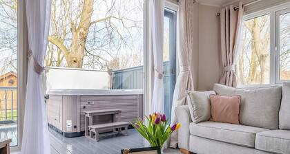 2 bedroom accommodation in Skirlaugh, Nr Hull