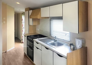Fridge, oven, stovetop, toaster