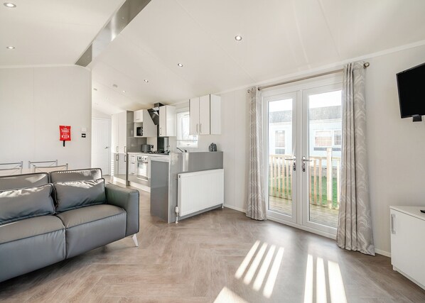 Interior - A well presented holiday home with one double and one twin. (Hutton Rudby, Yarm)