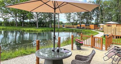 Cedar Boutique Lodge