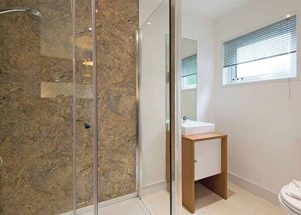 Bathroom - Recently upgraded with Gazebo over hot tub and side bar with stools. (Raywell, Beverley)