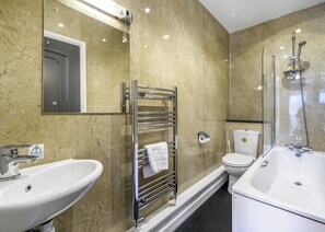 Bathroom - Shoreline Apartment 1 (Woolacombe)