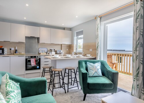 Platinum 3 Bedroom Chalet Sleeps 5