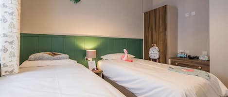 2 bedrooms