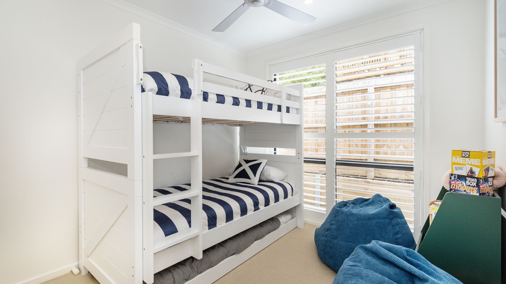 3 bedrooms, iron/ironing board, travel cot, free WiFi