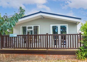 Terrace/patio - Select Lodge Plus 3 WF (Milford-on-Sea, Nr Lymington)