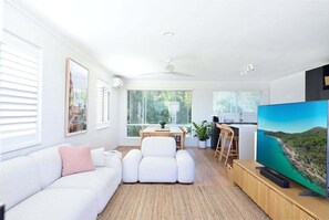Smart TV