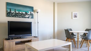 Unclassified image, 2 of 13, button - Renovated beachfront apartment with 2 bedrooms, air conditioning, parking and Wifi (Torredembarra)
