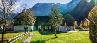 Chalet in Obertraun by Hallstättersee