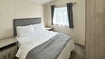 3 bedrooms