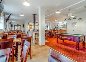 Bar (in der Unterkunft)