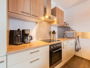 Kühlschrank, Ofen, Geschirrspüler