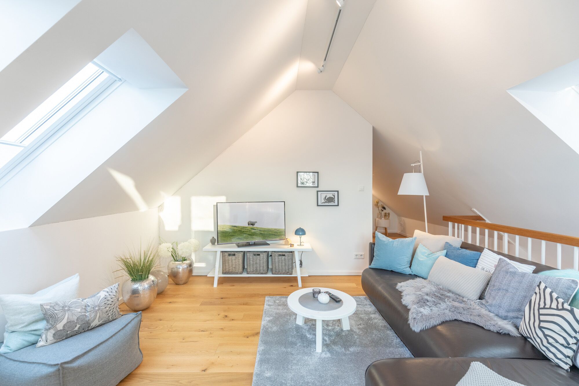 Fernseher, Stereoanlage