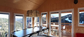 Bonito chalet con sauna y jacuzzi