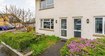 Spacious and comfortable villa covering two floor levels recently refurbished.