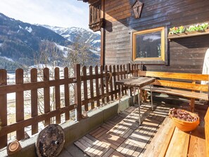 Outdoor dining - Chalet in Rangersdorf near Ski Slopes (Rangersdorf)