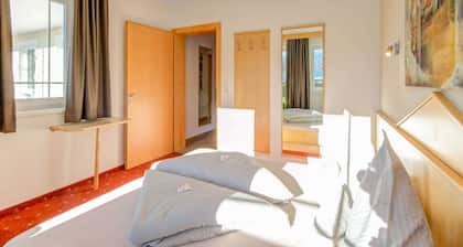 Appartement accueillant Ă Fiss dans les montagnes