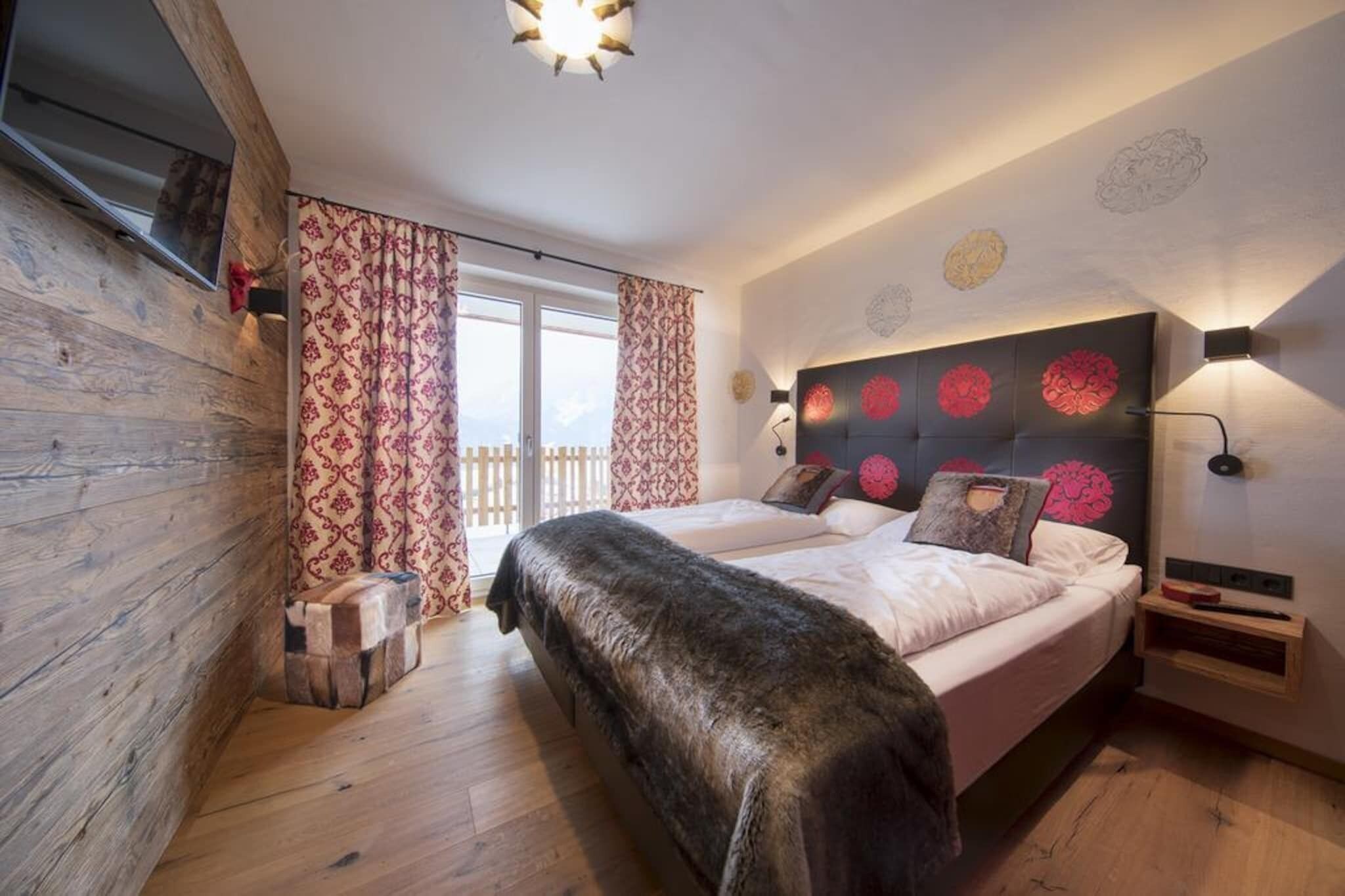 5 bedrooms, free WiFi