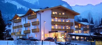 Apartment in Neustift near Ski Lift