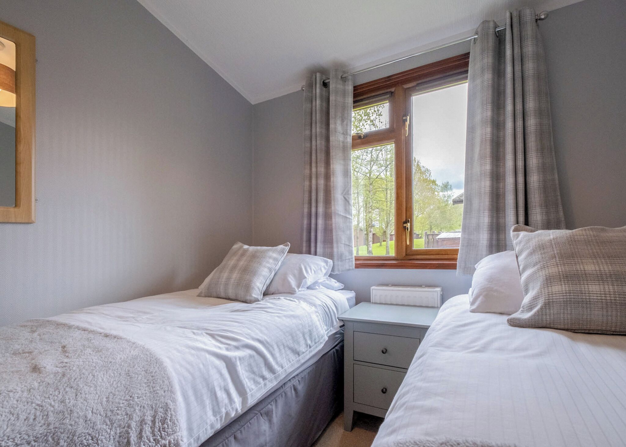 4 bedrooms