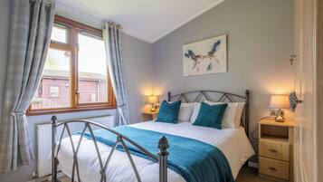 4 bedrooms