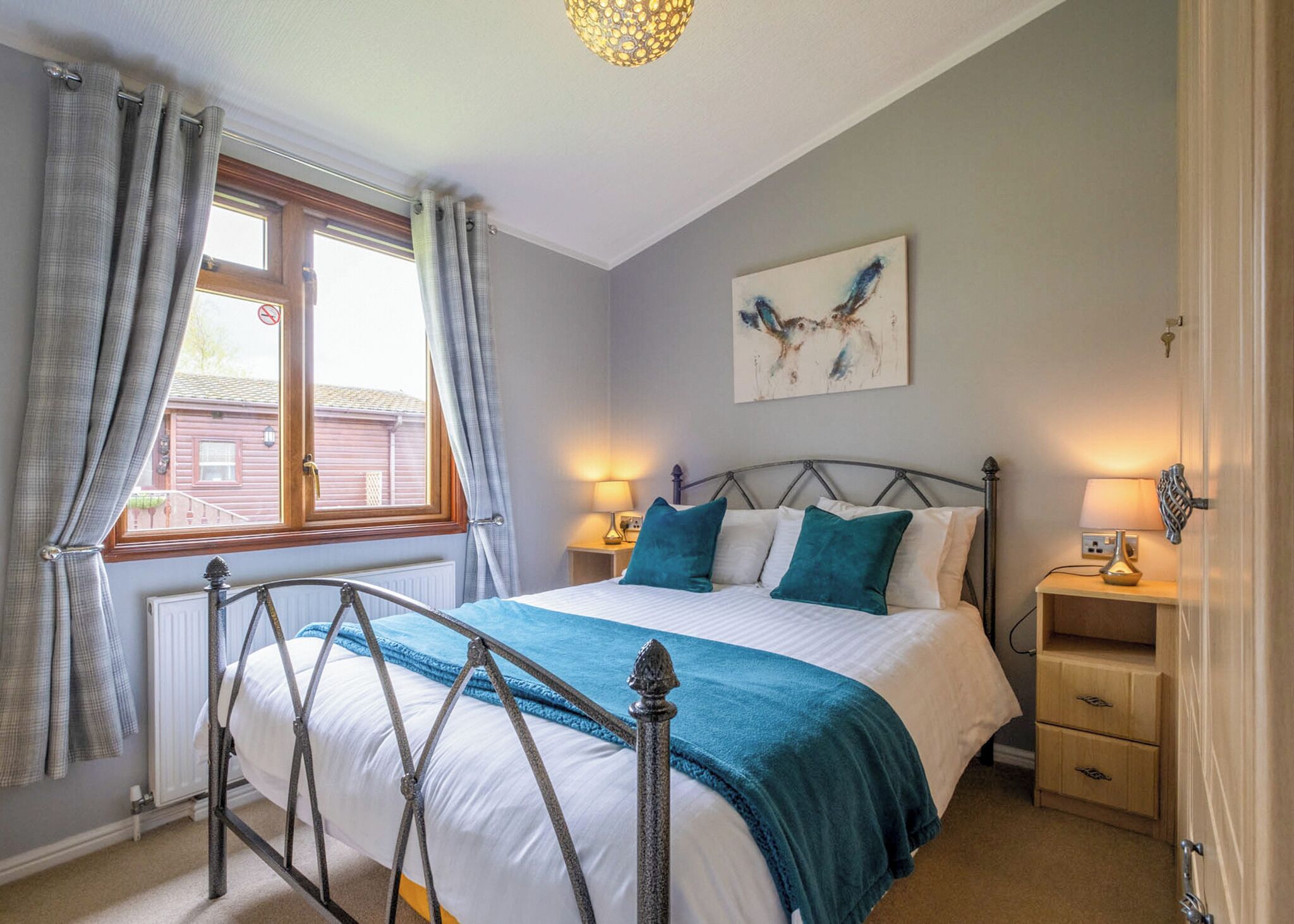 4 bedrooms