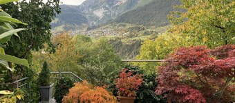 Cozy apartment on the garden in a beautiful panoramic position