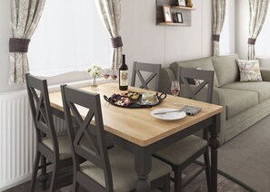 Dining - 2 bedroom accommodation in Chapel St Leonards, Skegness (Chapel St Leonards, Skegness)