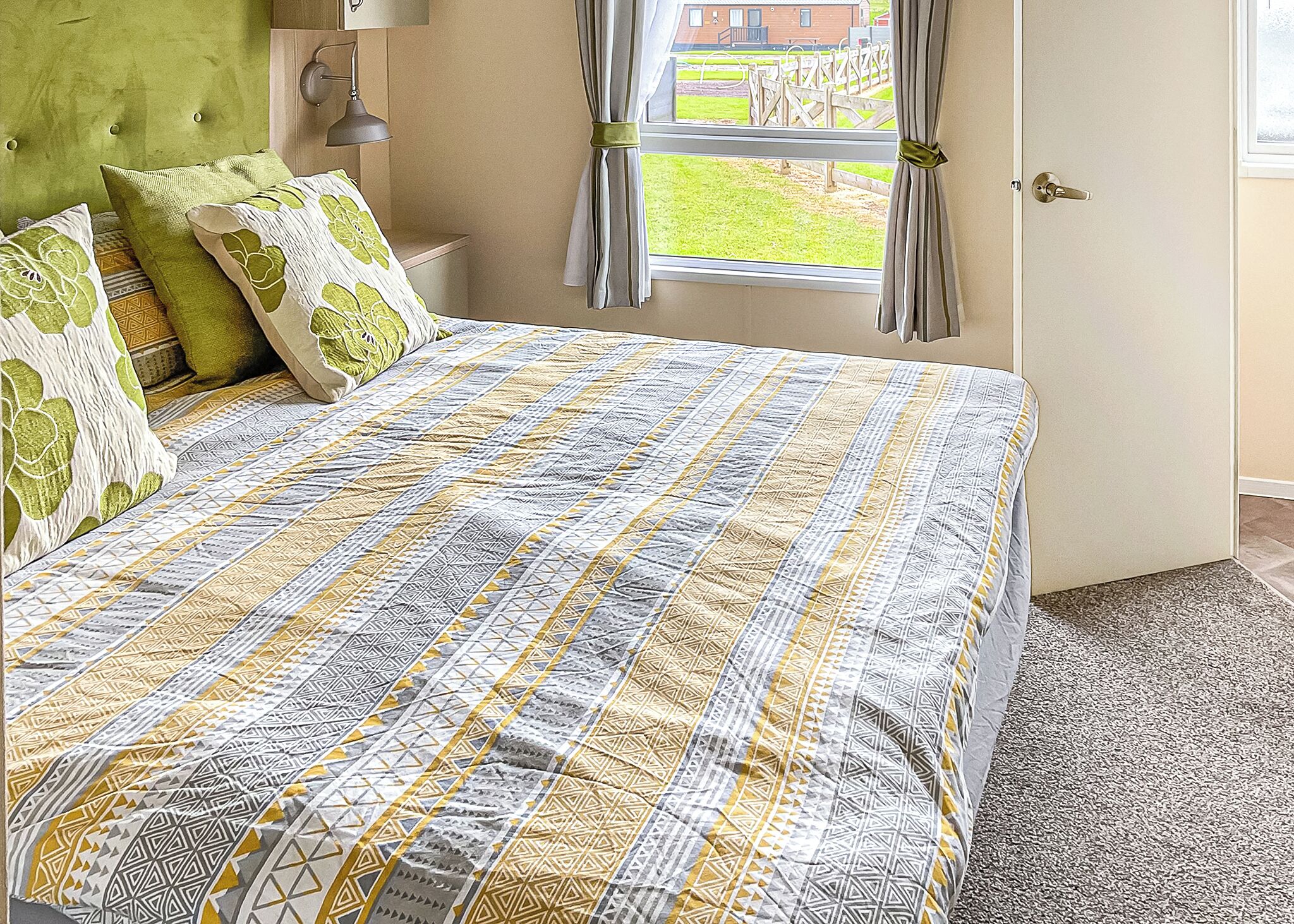 2 bedrooms