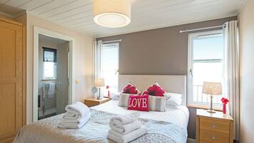 3 間睡房、免費 Wi-Fi