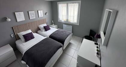 Bright T3 Apartment Near Center - 3 Stars, Air Conditioning