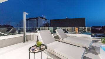Villa de lujo, 3 habitaciones, alberca privada, vista al mar | Terraza o patio