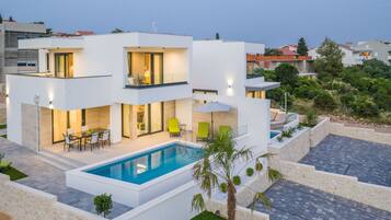 Alberca al aire libre