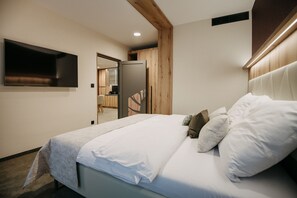 华丽公寓, 1 张特大床和 1 张沙发床, 简易厨房 | 高档床上用品、Select Comfort 床、迷你吧、客房内保险箱