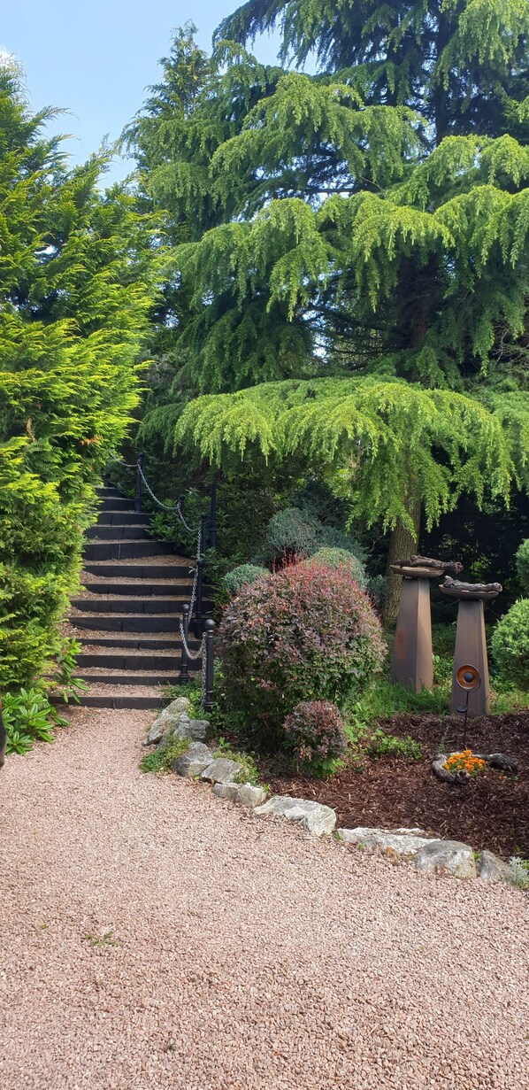 Property grounds - Romantic villa in the heart of the National Park and Gemstone Road (Mörschied)