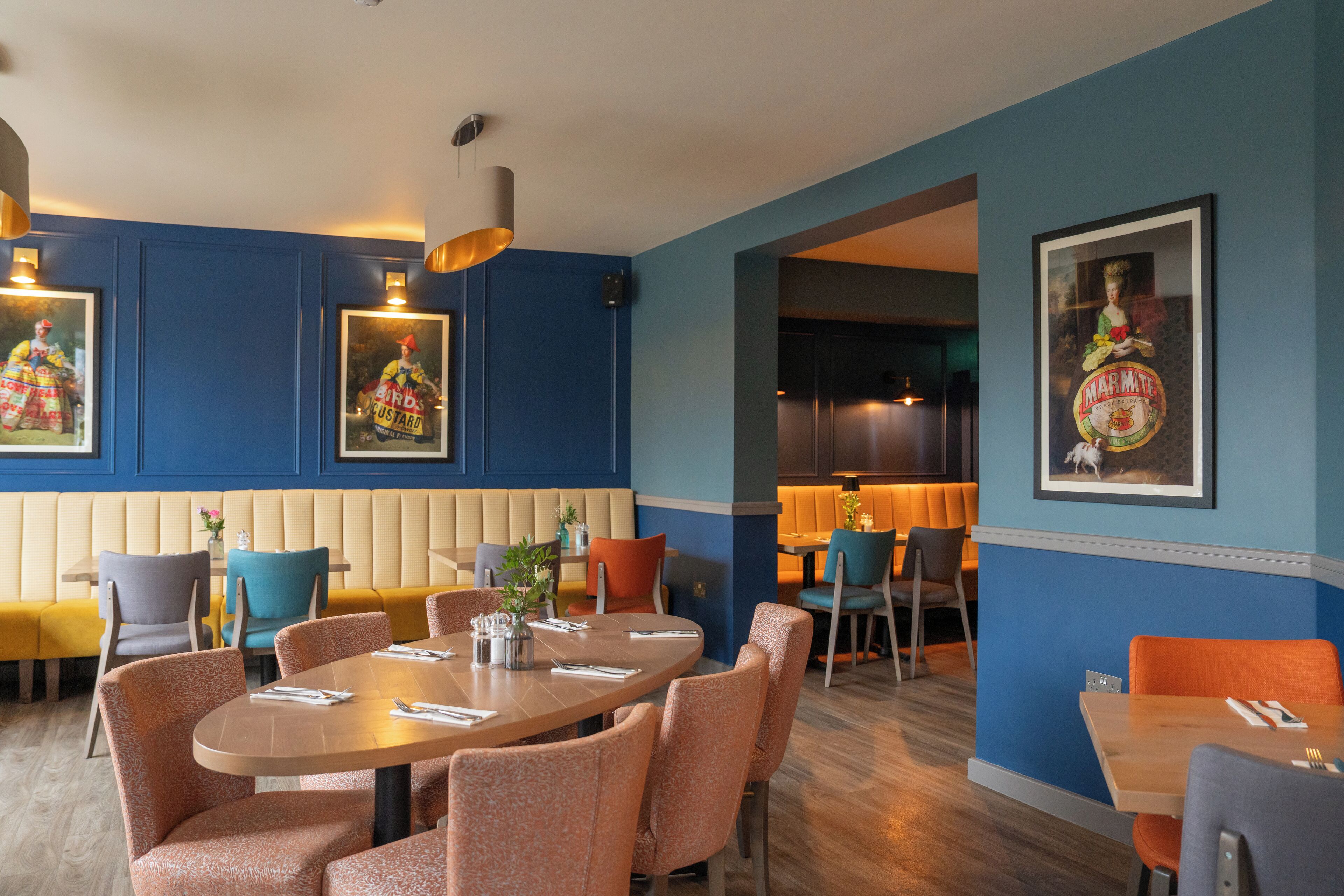 Breakfast, lunch and dinner served