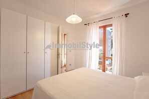 3 bedrooms, free WiFi - Villa Baia 37 100 meters from the beach (Santa Reparata)