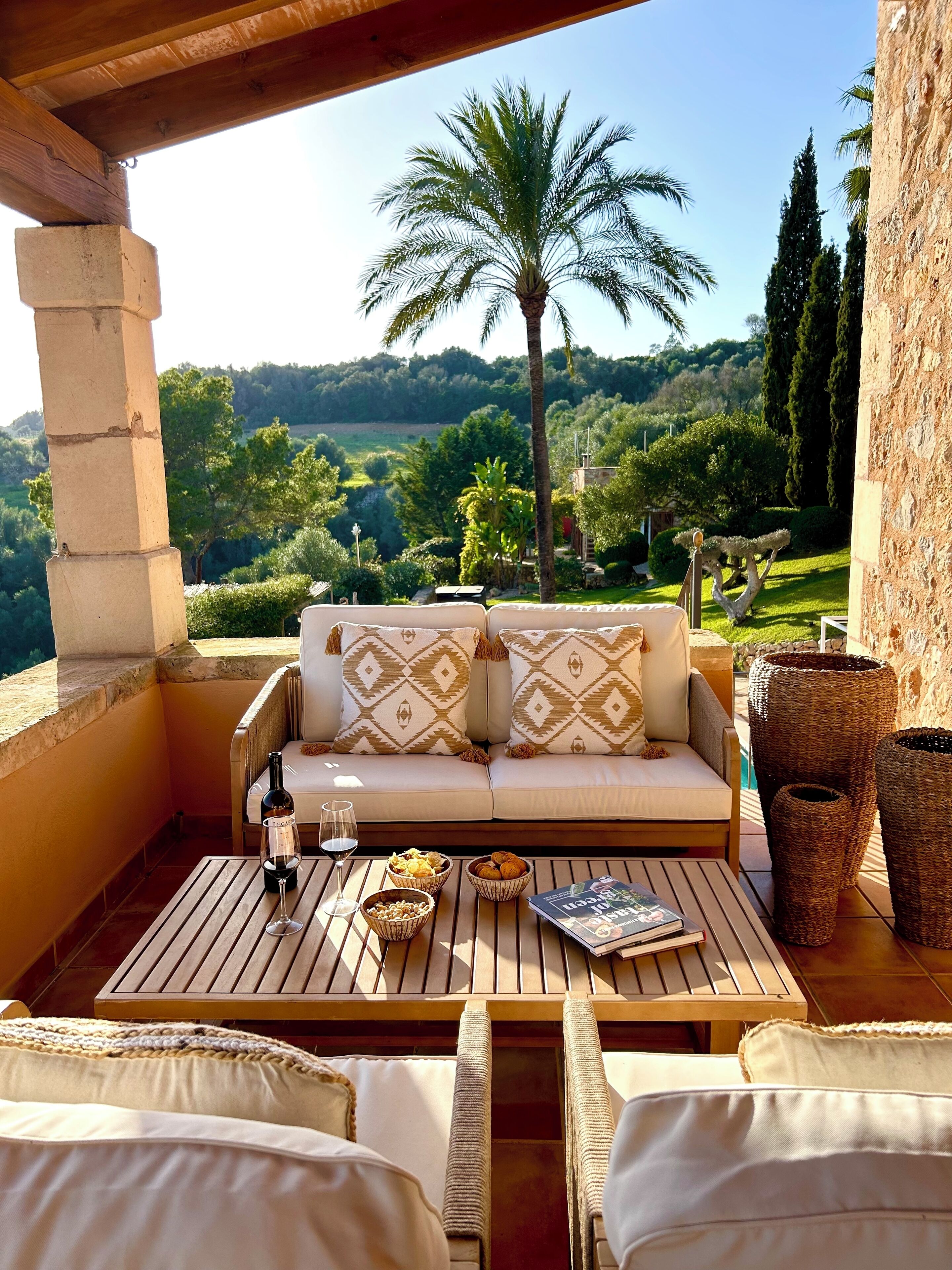 Überdachte Terrasse Haupthaus