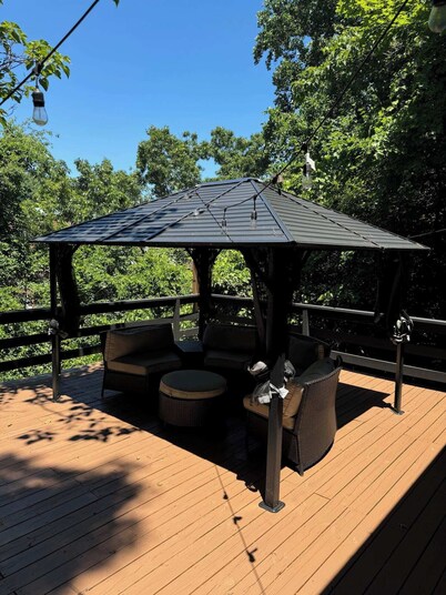 3 BR/2 Bath house close to downtown
