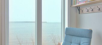 Amazing Lake Superior Views & Easy Walking Access to All Bayfield Has to Offer