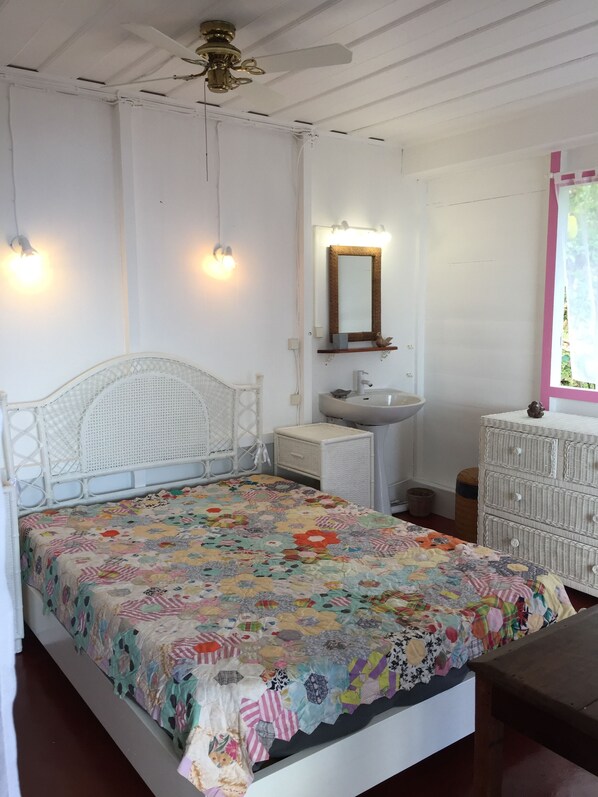 3 bedrooms, iron/ironing board, travel crib, free WiFi
