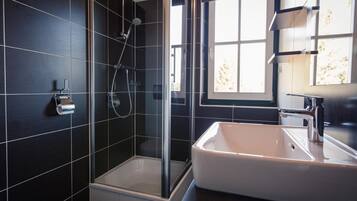 Dusche