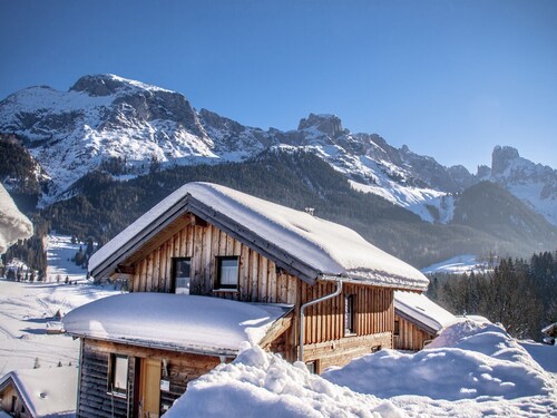 Chalet in Dachstein West mit Gemeinschaftspool