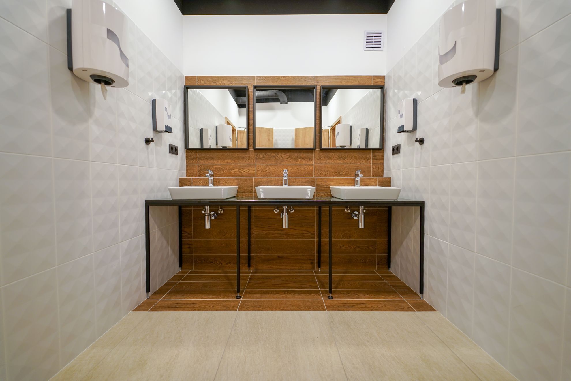 Photo - CHORS like a hotel - Capsule & NFT Boutique Hostel Bratislava - City Center